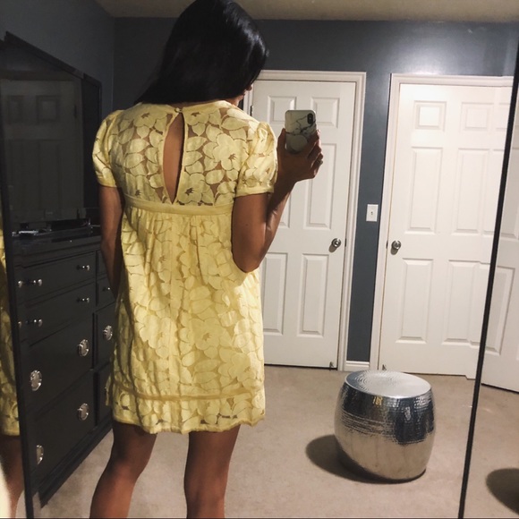 Bebe Dress - Picture 4 of 8